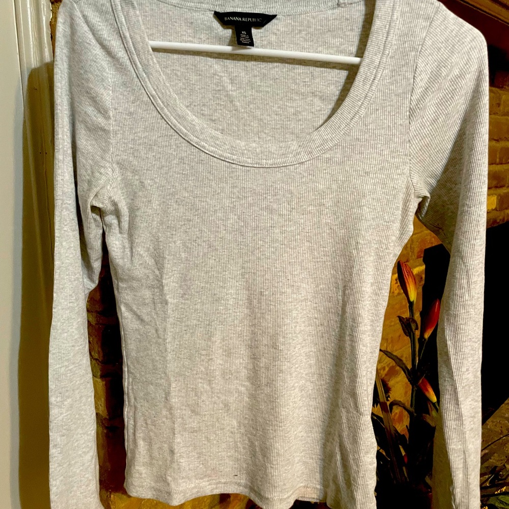 Fitted Ribbed Scoop-Neck T-Shirt